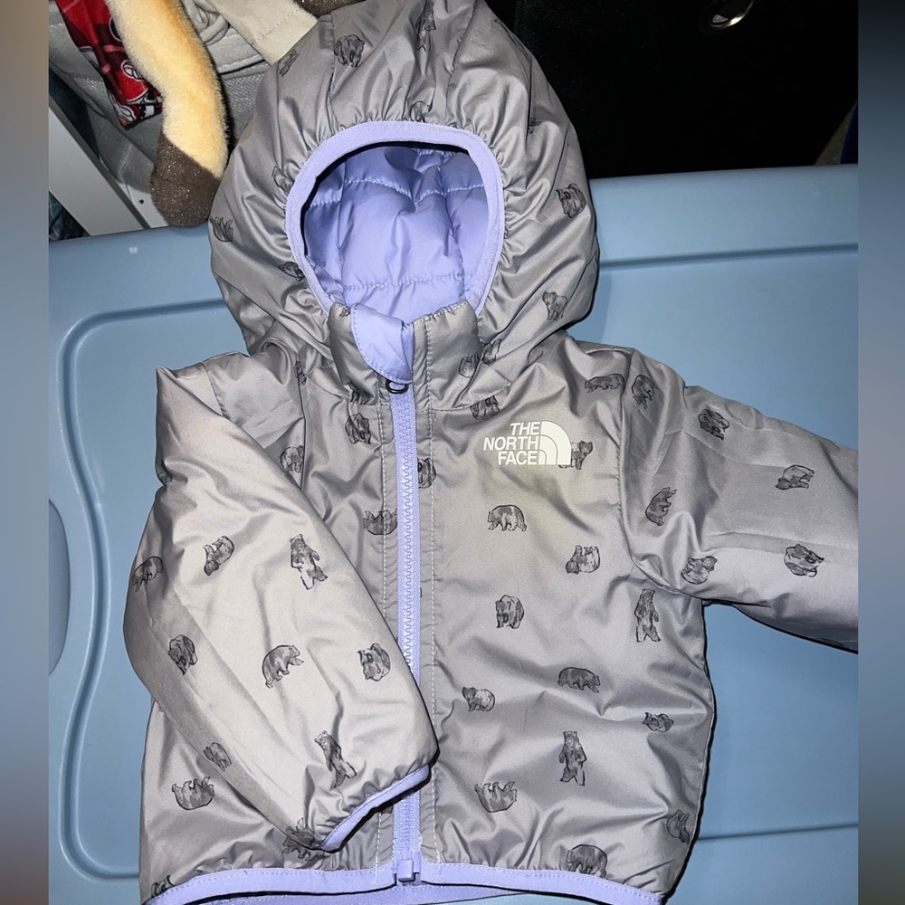 REVERSIBLE NORTHFACE COAT 3-6months